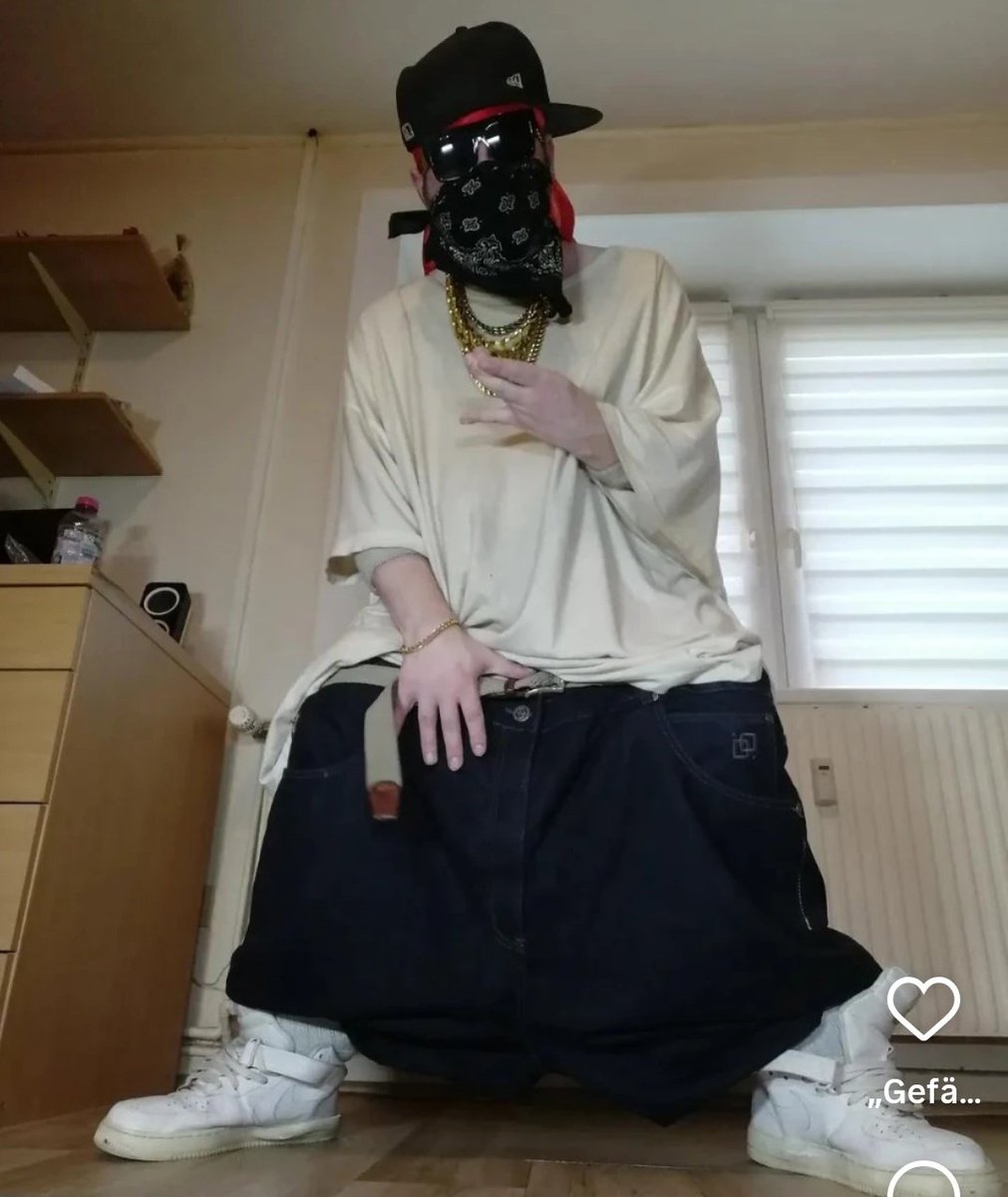 Defeated by Life Ⓥ tweet media