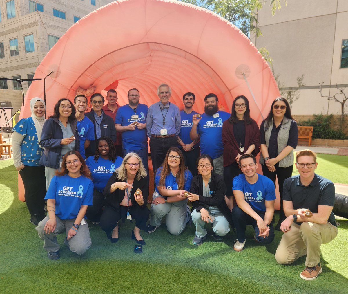 UCLA_Pathology's tweet image. 🔬💪UCLA Pathology joins @UCLAGIHep &amp;amp; @UCLAHealth to raise awareness for #CRC screening.

☑️ Awareness, screening, &amp;amp; early detection can save lives!  

Learn More ➨ bit.ly/3uQifk3 

#Pathology #path2path #PathX #DressInBlueDay #ColorectalCancerAwarenessMonth