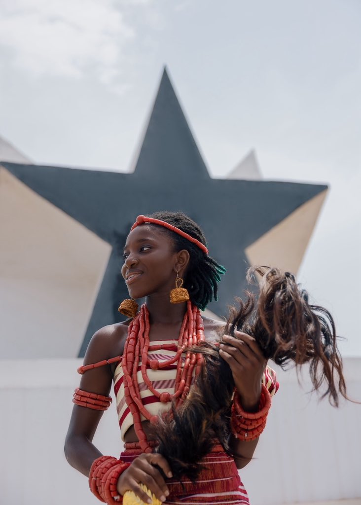 lisaquama tweet media