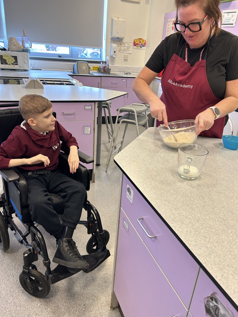 EASN Alloa Academy tweet media