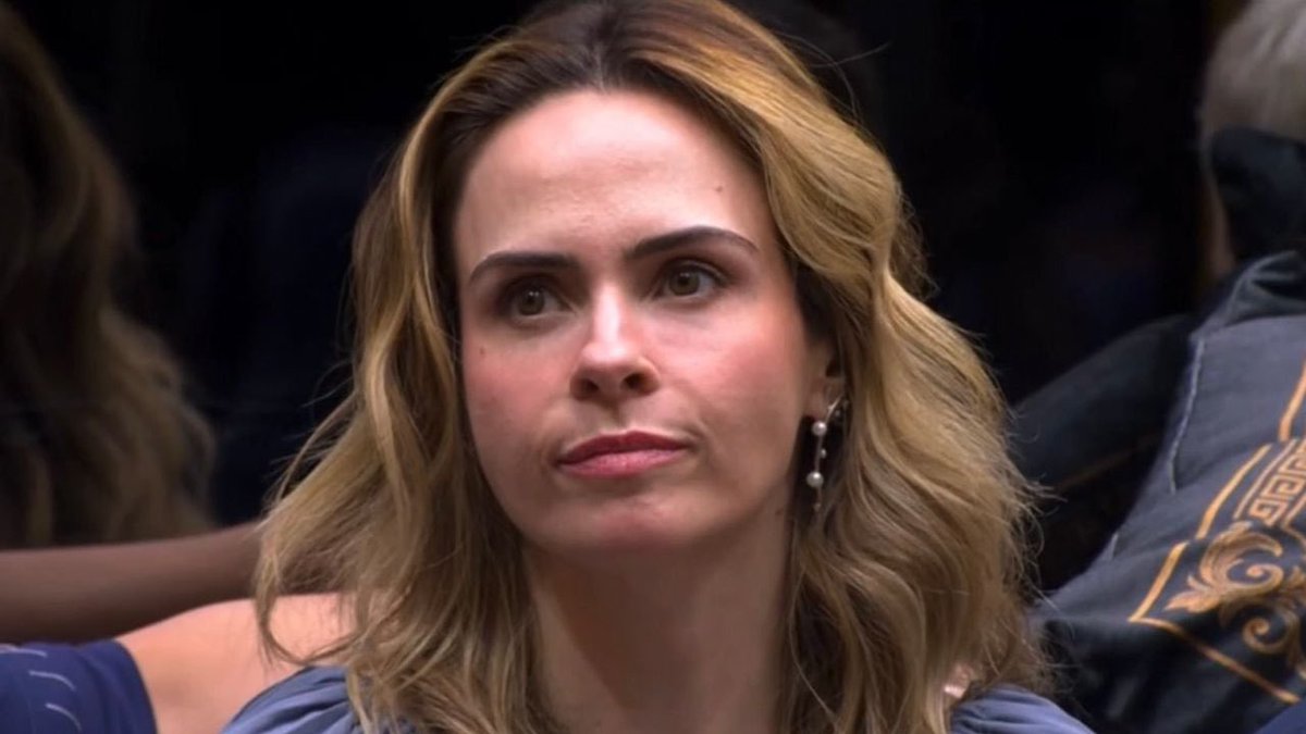 centralreality's tweet photo. VOCÊ SABIA? Ana Paula Renault é a dubladora da personagem Shanna da série ‘Girls In The House’. https://t.co/G06BDISLs5