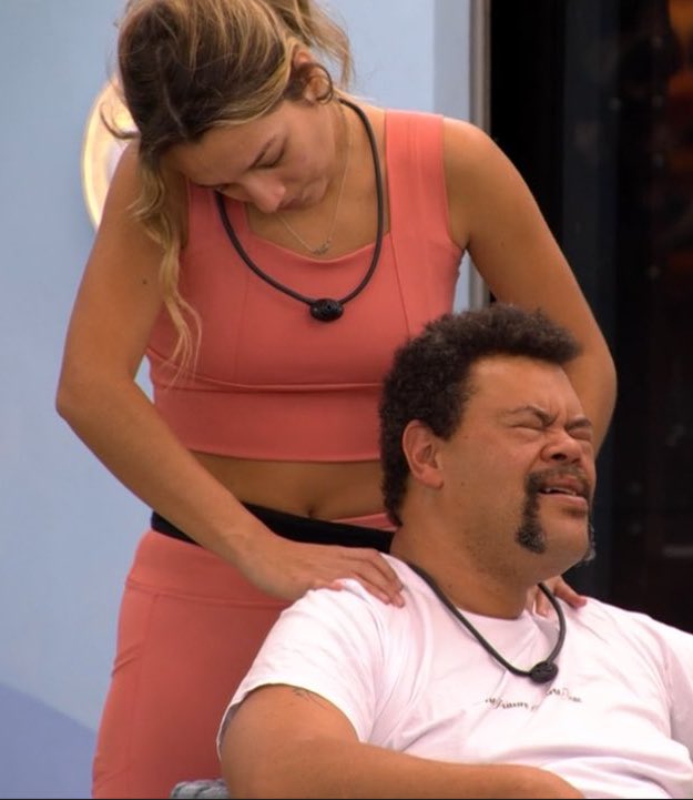 bluebeauregarde's tweet image. “Eu NãO vOtO nA SaMiRa pOrQuÊ eLa É aLIaDa Da AnA pAuLa”