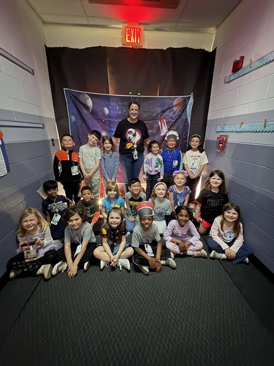 hannaweigel's tweet photo. Read Across America Week was so much fun! https://t.co/EuRwAJFXOP
