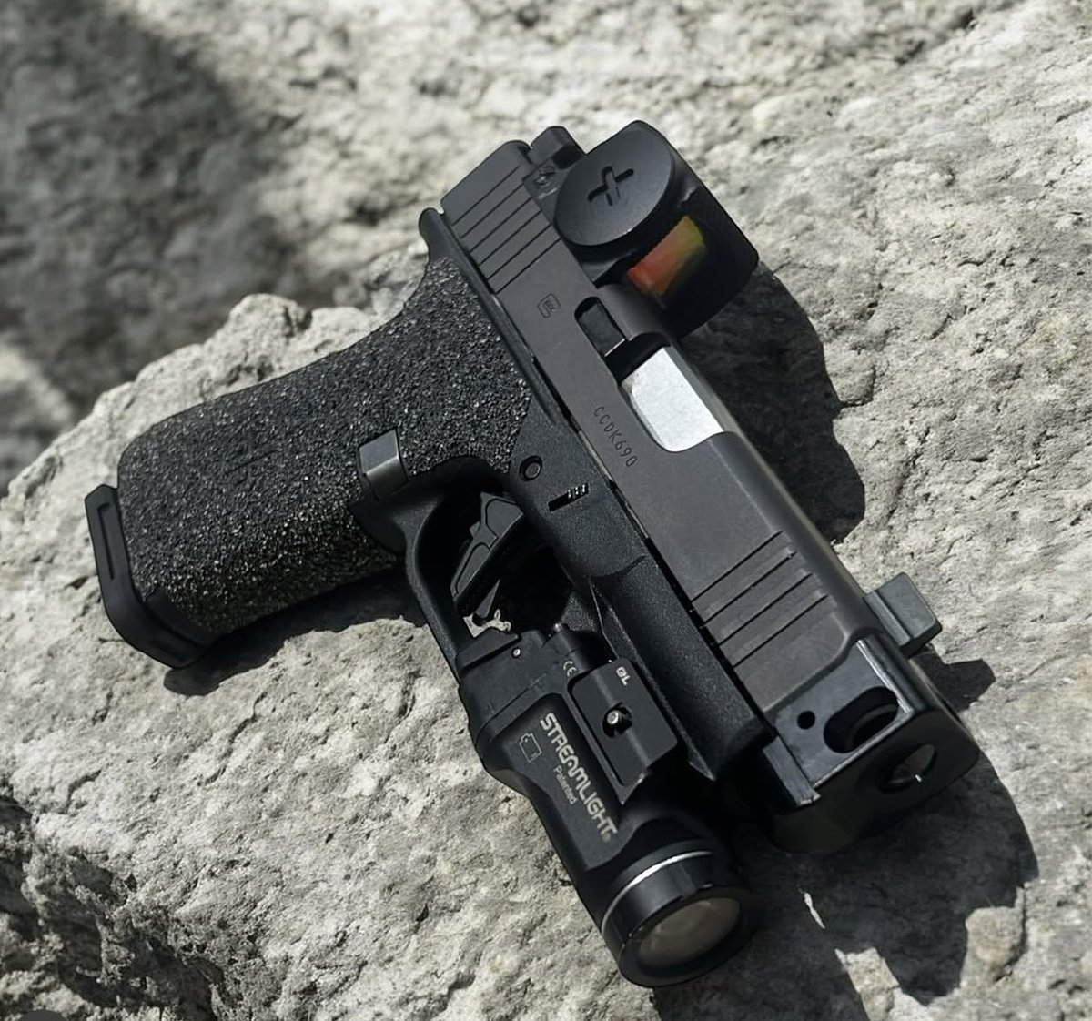 Handleit Grips tweet media