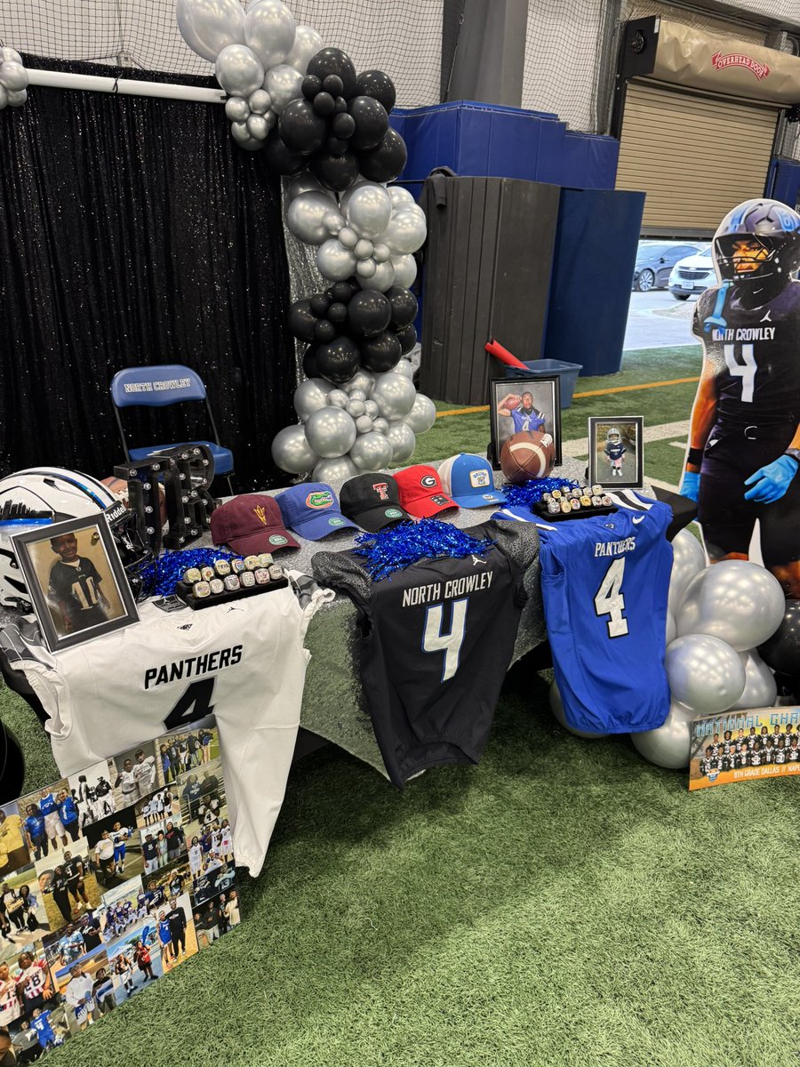 Mike Roach tweet media