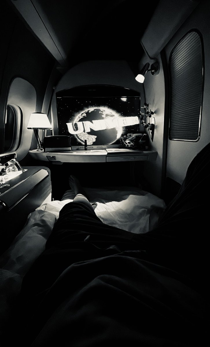 OfficialMrSurge's tweet image. Sliiiide City, know what that means
I pull quickly, I bring nice things✈️ 🌍… #workhard #playharder