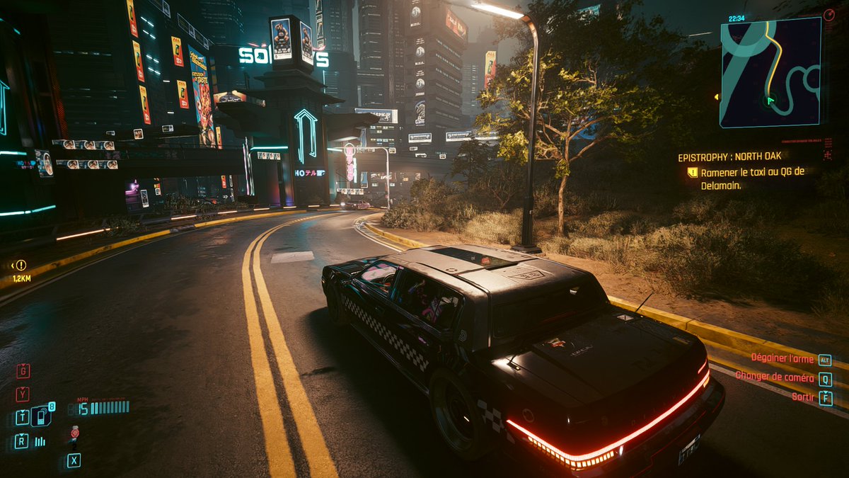 Donc la je suis en train de ramené un taxi IA depressif au garage mdrr azy c'est quoi ce jeu de ouf