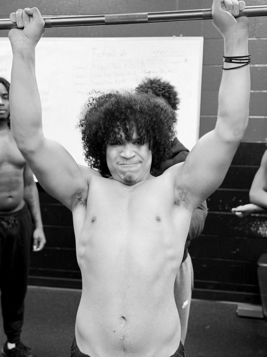 Mt. Healthy Football tweet media