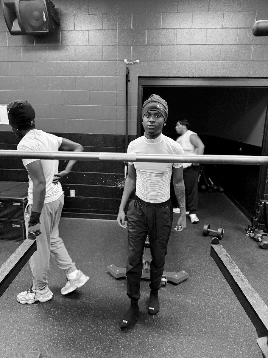 Mt. Healthy Football tweet media