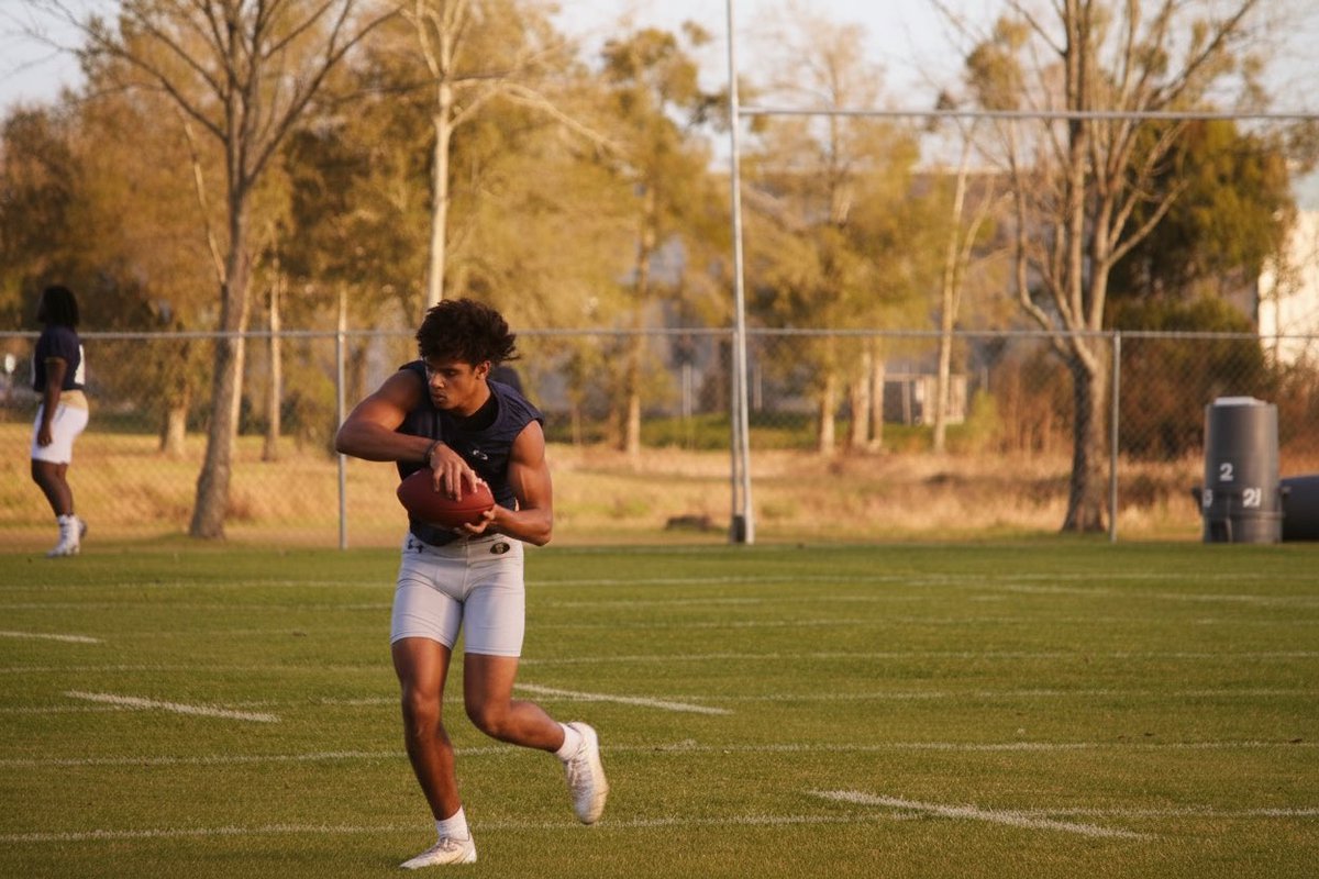 Starting off March the right way 🌅 

#OwnIt #1ROAR 🦁