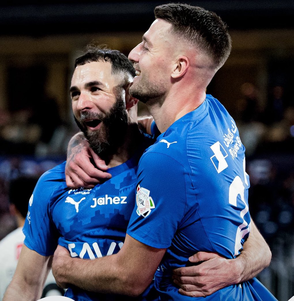 إذا فاز الأزرق .. «تنام الأرض مبسوطة» 

#الهلال_النجمه #الهلال