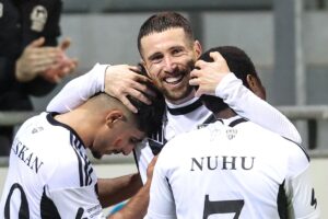 OstbelDirekt's tweet image. (Kik)AS besiegt Jong Gent 4:0 – Kikas gelingen drei Tore – Eupen wahrt seine allerletzte Aufstiegschance #KASEupen #EUPGNT @KasEupen 
ostbelgiendirekt.be/eupen-wahrt-au…