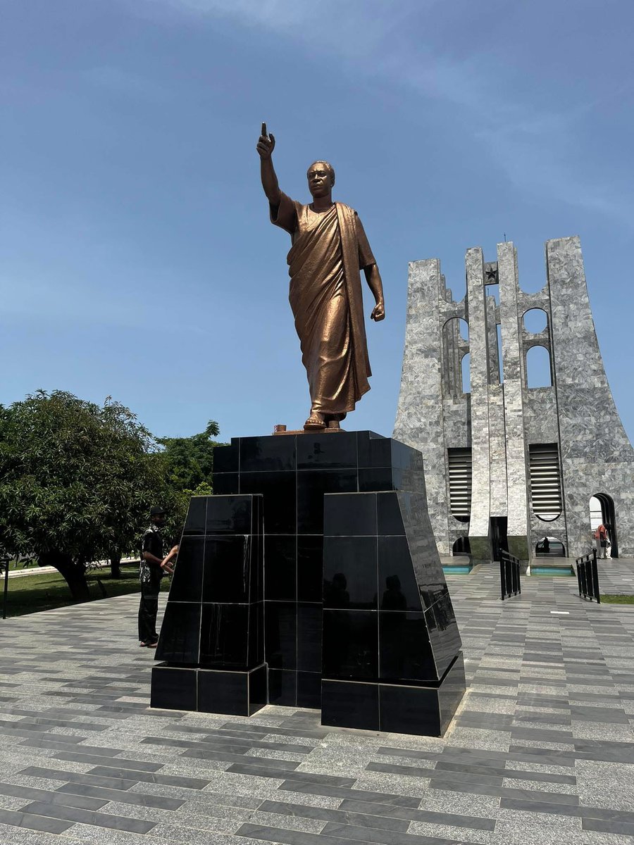 We Face Neither East Nor West, We Face Forward. 🇬🇭