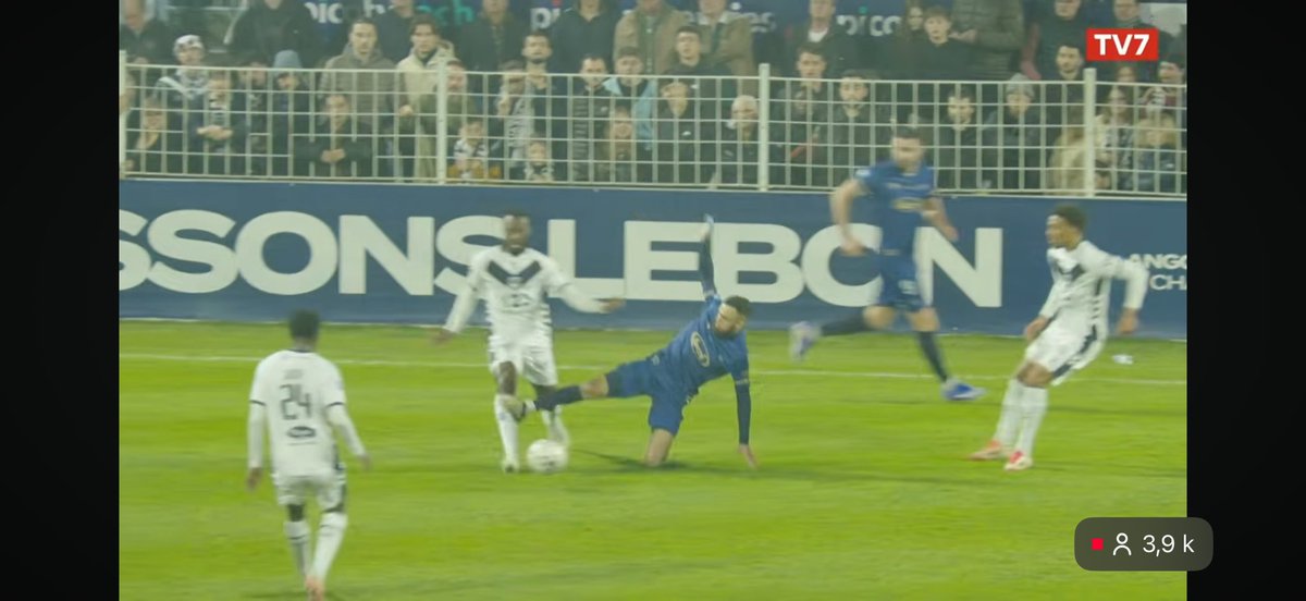 Ça va <a href="/LFPfr/">Ligue de Football Professionnel</a> ?