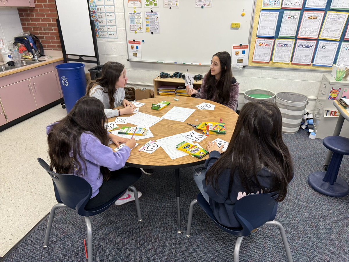 Mrs. Hansen tweet media