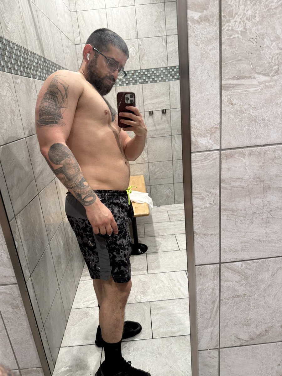 Buss in Boots tweet media