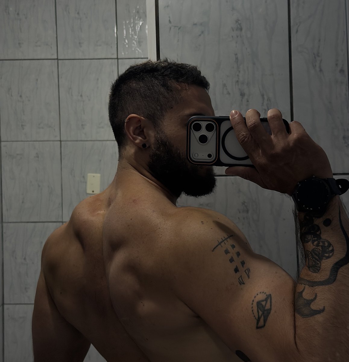 Treino de costas em dia