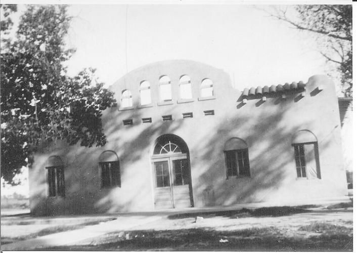 Chandler's Planning &amp; Zoning Commission is recommending a 12-home development on land once part of the historic Goodyear Townsite, built by Goodyear Tire in 1916. Commissioners want the project to honor the site's history. chandlernews.com/arizonan/cityn…