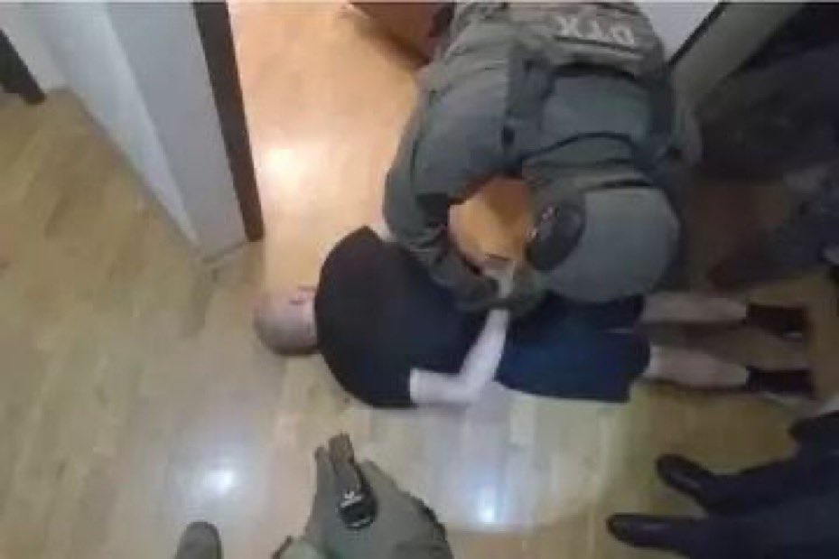 🚨BREAKING:  

Azerbaijan’s State Security Service says it foiled an IRGC-linked terror cell planning attacks in Baku.

Targets reportedly included:
• The Israeli Embassy
• A synagogue
• The Jewish community
• The Baku Tbilisi Ceyhan oil pipeline

Authorities say the