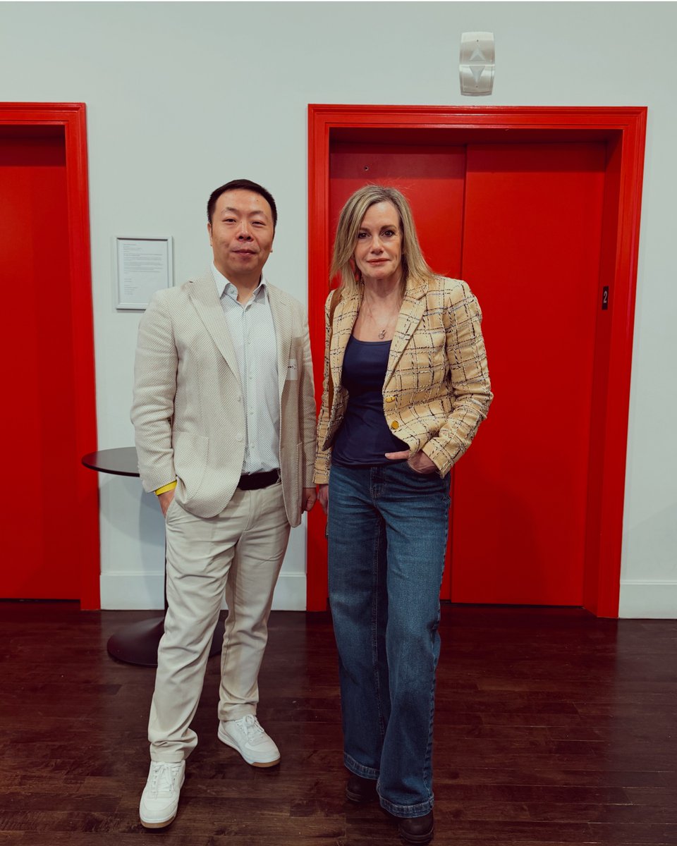 During PDAC week in Toronto, the Digital Asset Summit by <a href="/Web3To/">Web3 Toronto (Web3TO)</a>  explored how gold &amp; silver tokenization is connecting mining to global digital markets.
 
<a href="/AudreyNesbitt11/">Altcoin Audrey</a>  discussed real-world asset tokenization, <a href="/lisaisloud/">Lisa Loud</a>  highlighted community capital models, <a href="/joey_caturay/">Joey Caturay</a>