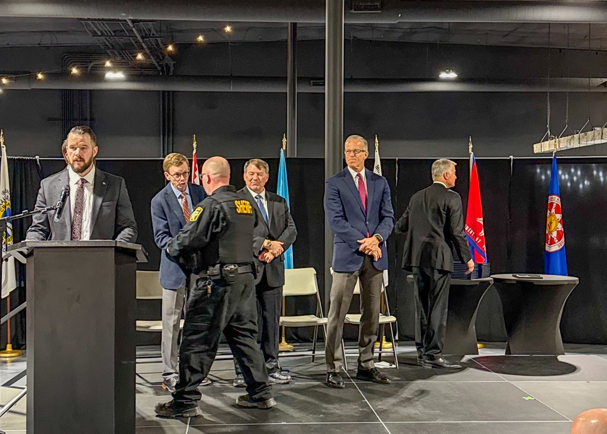 Rep. Dusty Johnson tweet media