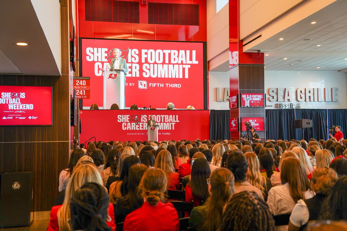 Jane Castor tweet media