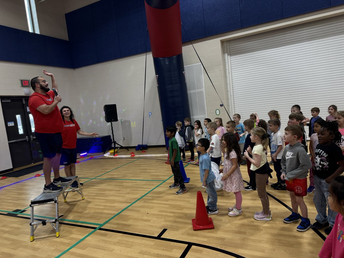 Wolf Springs Elementary tweet media
