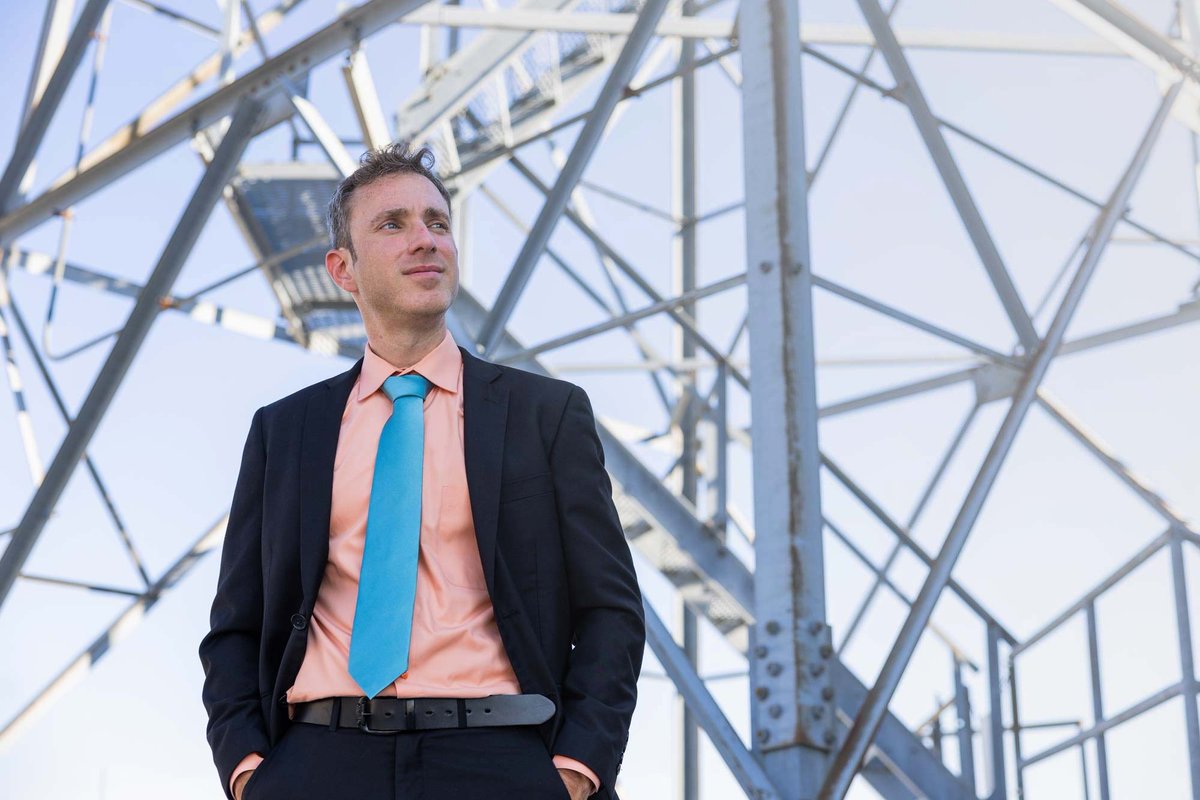 University of Washington tweet media