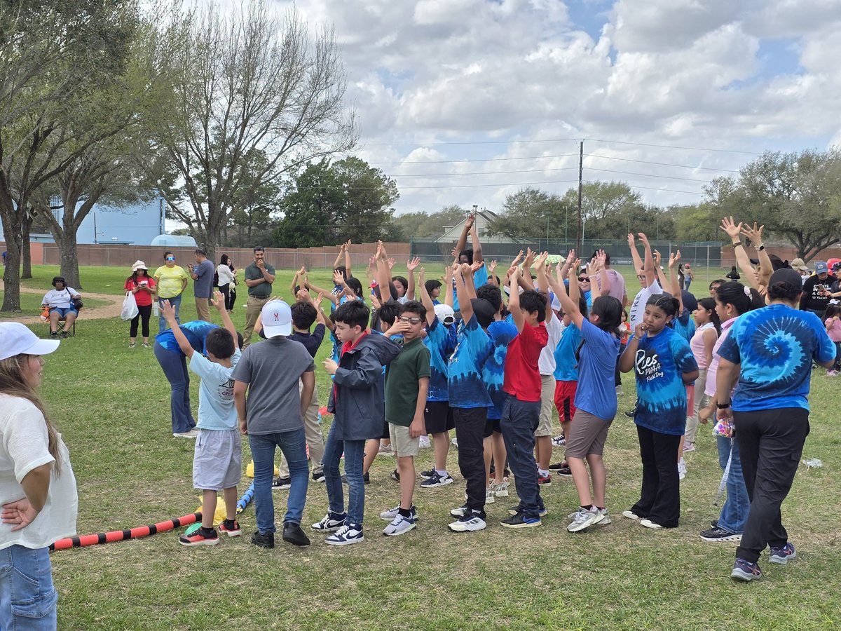 Rees Elementary (Performing & Visual Arts Academy) tweet media