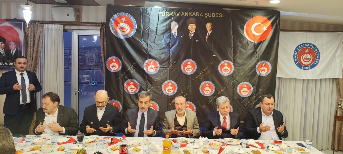 TurkavGenMrk's tweet photo. Türk Eğitim Sen Genel Başkanı Talip Geylan, Türk Büro Sen Genel Başkanı Türkeş Güney, Türk Haber Sen Genel Başkanı Yücel Kazancıoğlu, Türk Enerji Sen Genel Başkanı Şuayip Deniz Demir, Türk Tarım Orman Sen Genel Başkanı Ahmet Demirci, https://t.co/0pDxMH9sRA