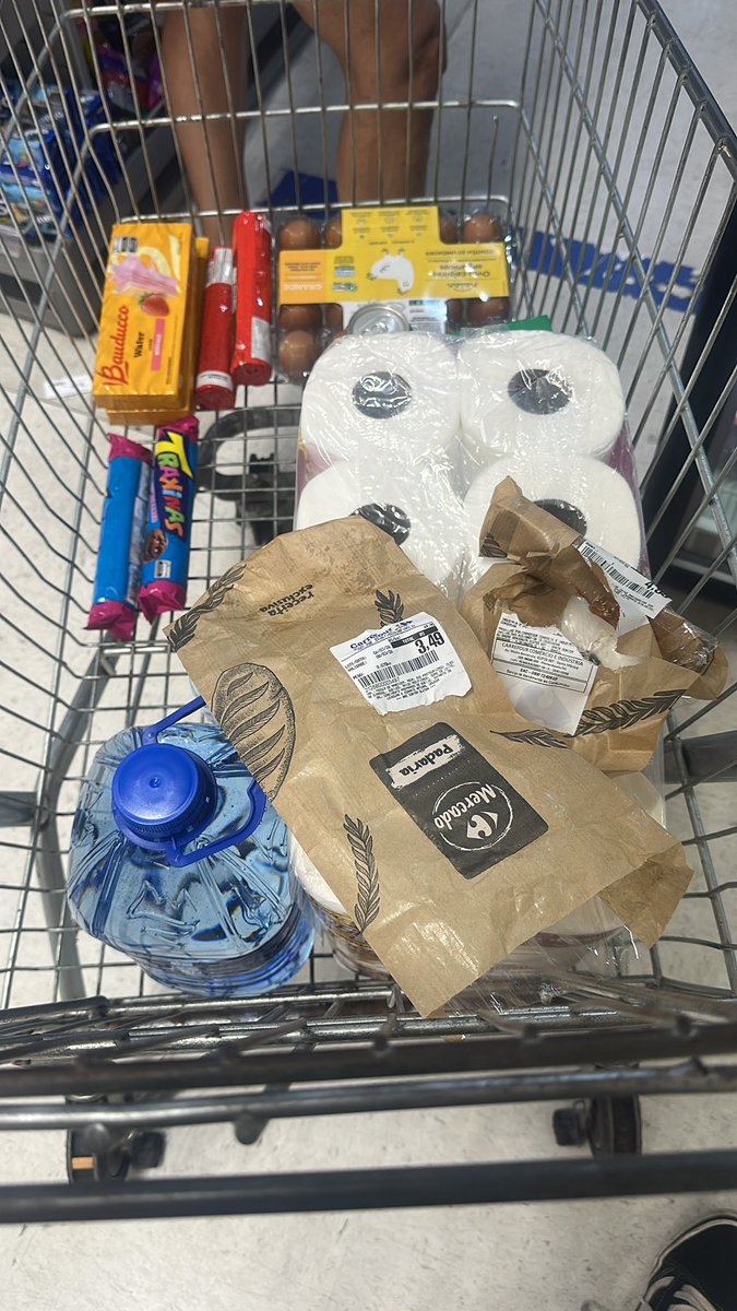 brenoviskil's tweet photo. Comprinhas do dia! https://t.co/tGrIINdfEg