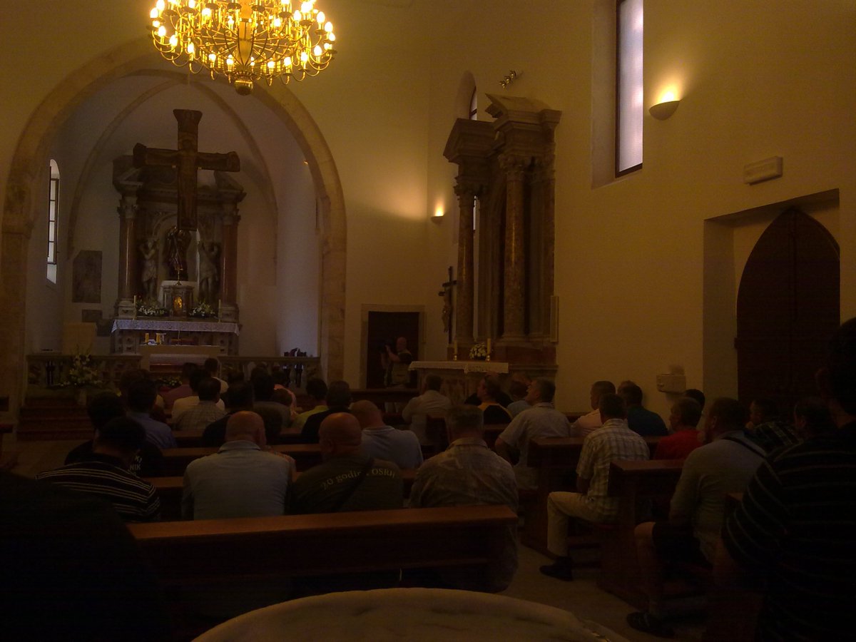 Mladen Valentić tweet media