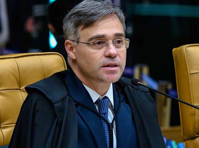 NewsLiberdade's tweet photo. 🚨URGENTE - André Mendonça diz que inquérito do Banco Master seguirá provas, mesmo que leve a integrantes do STF https://t.co/olJgqHVM0t