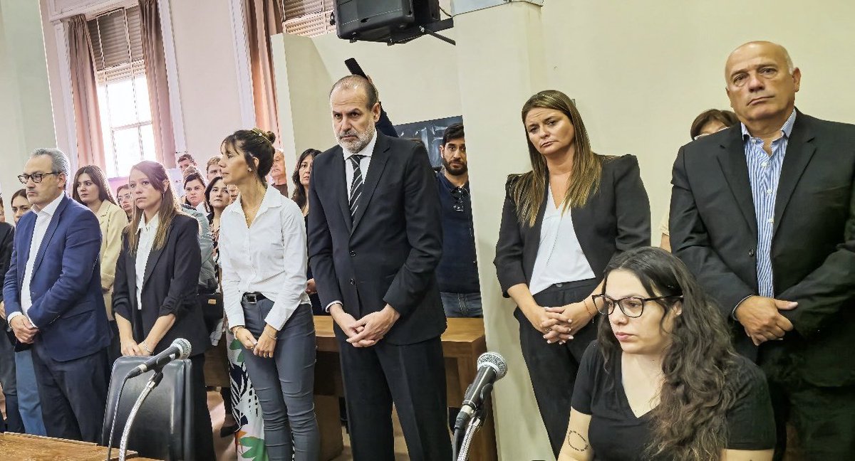 Andrés De Leo tweet media