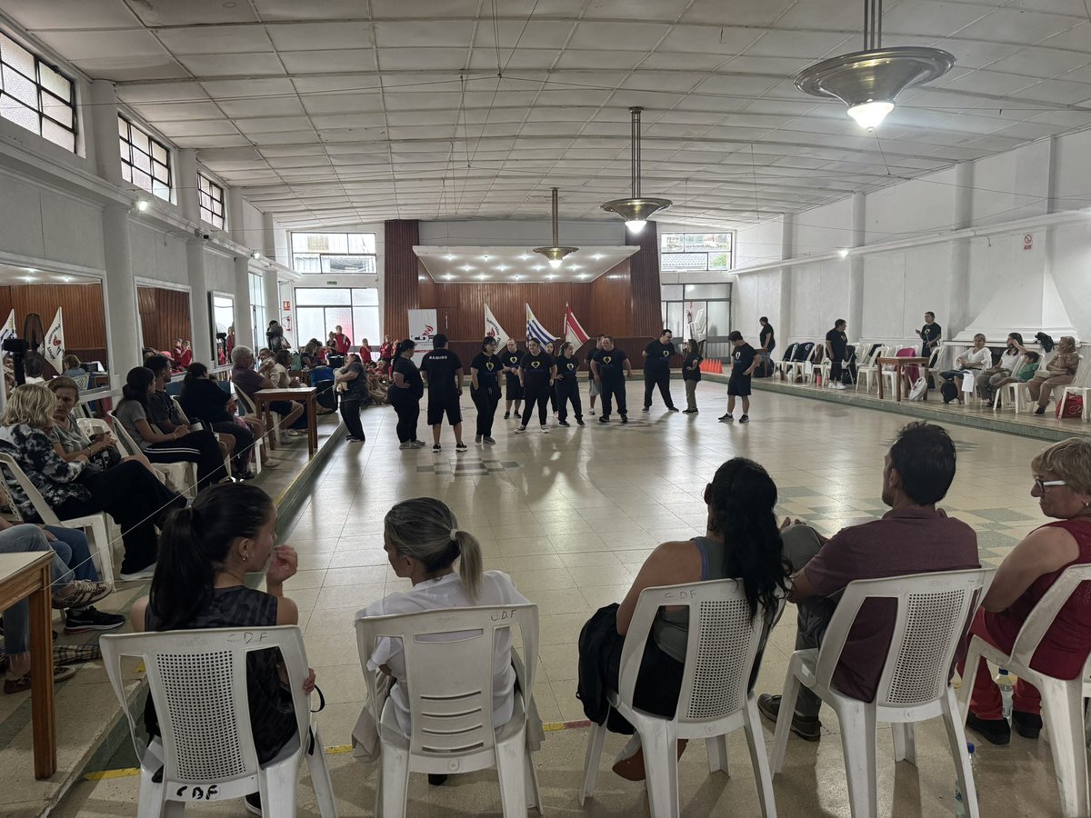 tvflorida's tweet photo. El Centro Democrático Florida realiza la apertura de Patín Artístico.
El mismo contó con la participación especial de integrantes de la Asociación Down donde brindaron un show musical. https://t.co/1b4WRRbTNu