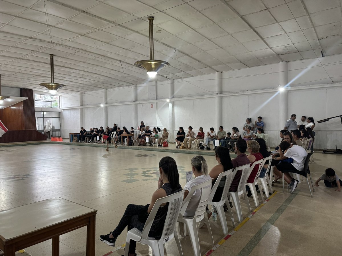 tvflorida's tweet photo. El Centro Democrático Florida realiza la apertura de Patín Artístico.
El mismo contó con la participación especial de integrantes de la Asociación Down donde brindaron un show musical. https://t.co/1b4WRRbTNu