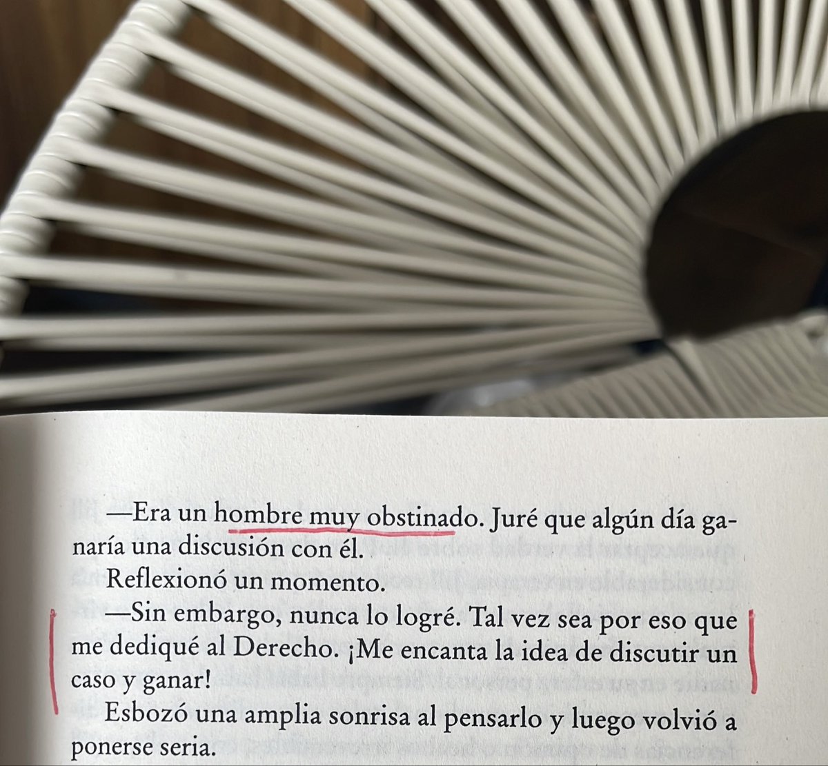 Friasmayf's tweet photo. Siempre me cuestioné de adulta por qué, mi niña interior no miro otras carreras diferentes a Derecho para dedicarse en la vida.

Agradezco todas las vivencias  que son necesarias para el camino que tu alma decidió venir a experimentar en este mundo terrenal. https://t.co/7guyqt0plP