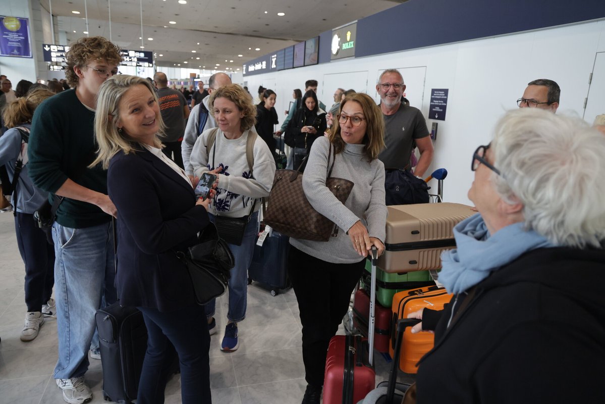 Le Parisien tweet media