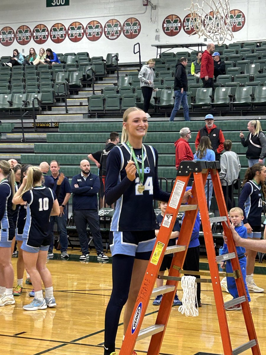 Kim Fladung tweet media