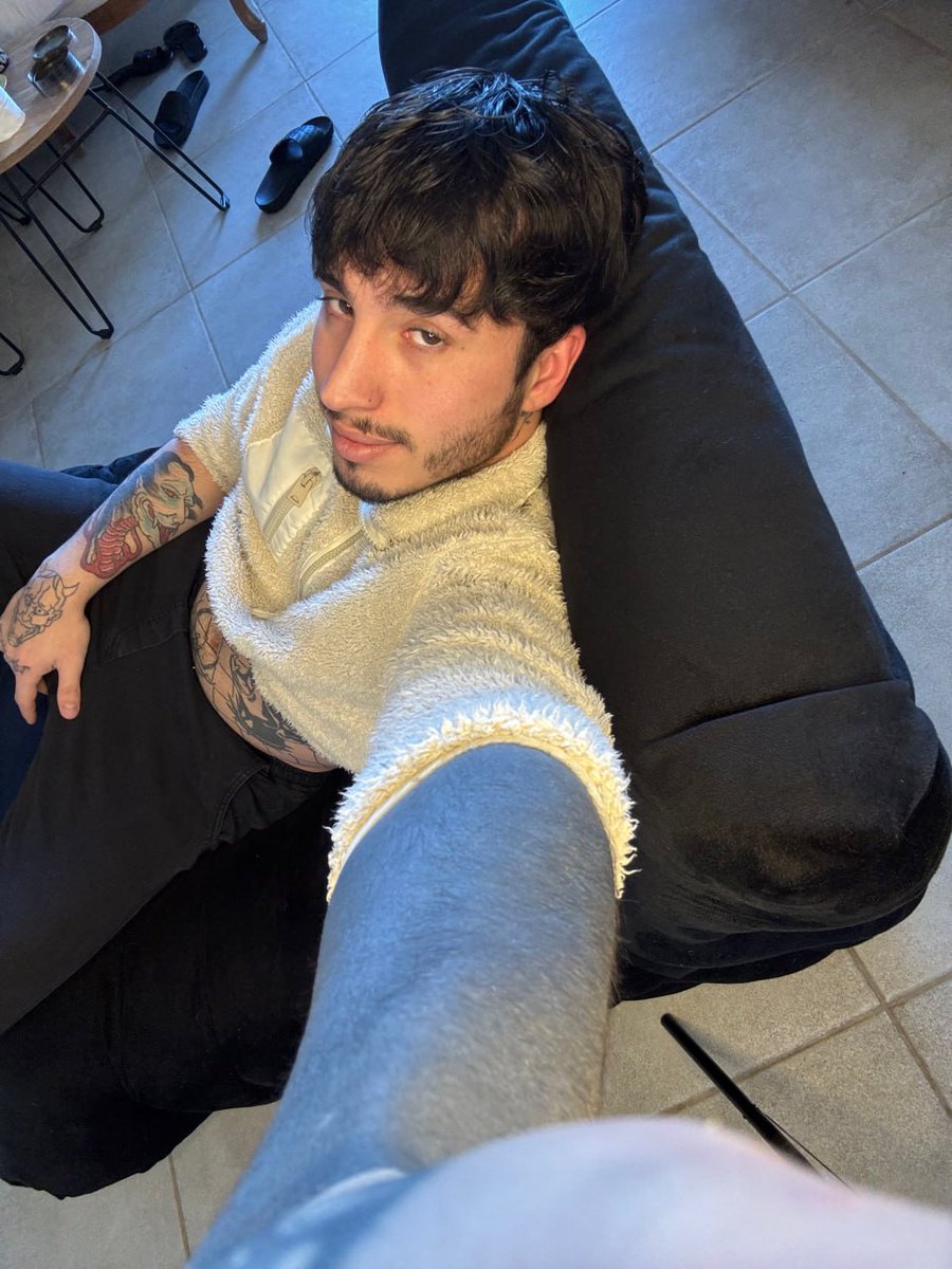 maarksilver's tweet photo. wild friday pulse https://t.co/KzCrKE1xyW