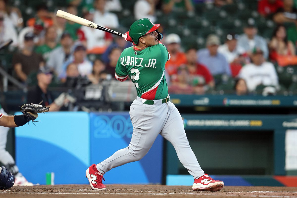 gabyfernandezdl's tweet photo. 🇲🇽⚾️🔥Viva México!! 
México se presenta en Clásico Mundial de Béisbol triunfo 8-2 sobre Gran Bretaña
Un juego cerrado hasta la 8ava entrada..  HRS de Jonathan Aranda (3c) y Nacho Álvarez ⚾️Javier Assad 3.2 innings sin permitir carrera 
#ClasicoMundialDeBeisbol #mexico #beisbol https://t.co/h2jUBBS25Y