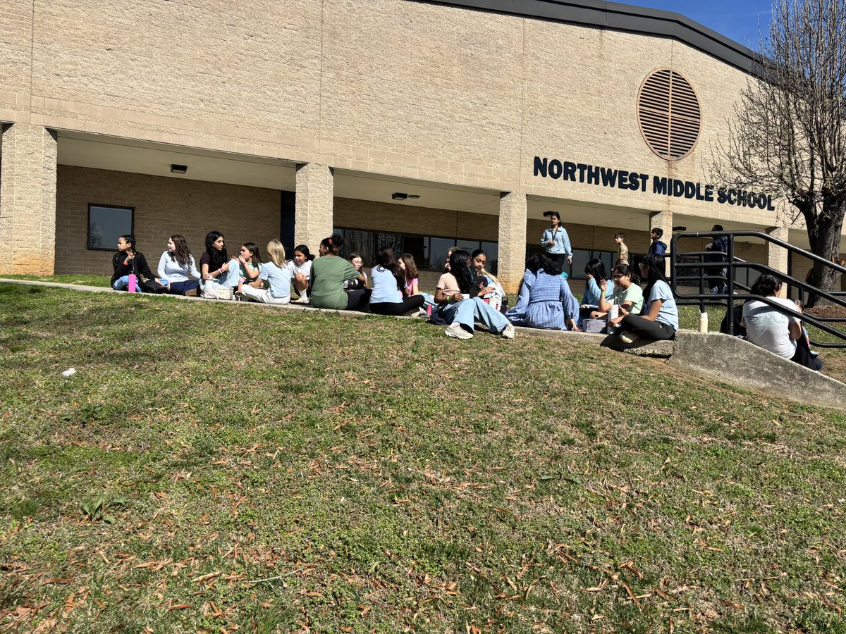 NW Cabarrus Middle tweet media