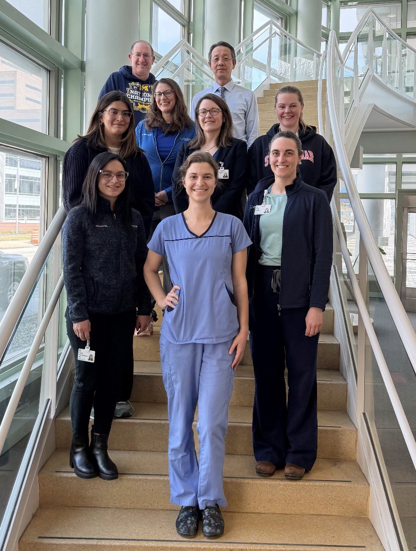 EricaSavageMD1's tweet photo. Cleveland Clinic GI Pathology supporting our colorectal cancer patients by wearing blue on this first Friday of National Colorectal Cancer Awareness Month! #DressInBlueDay #ColorectalCancerAwarenessMonth @CCAlliance https://t.co/9X4NinLPaE