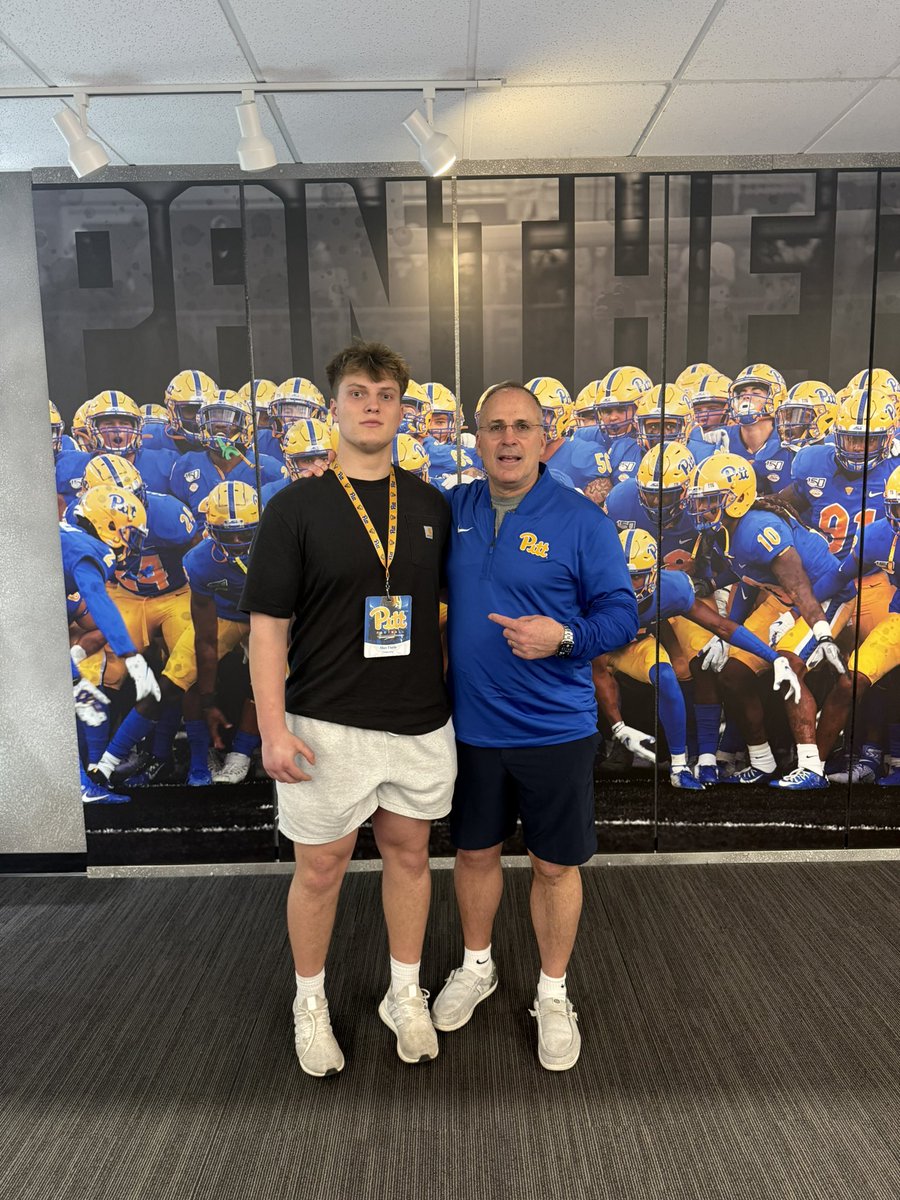 MaxsymFierle08's tweet photo. Had a great time @Pitt_FB today and got chance to see the facility and staff !!!
🐆 #HailToPitt
@7Twice @CoachMBrown1 @7twiceAcademy @NorwinFB @Amish_Rebel https://t.co/9YBIJfO5hK