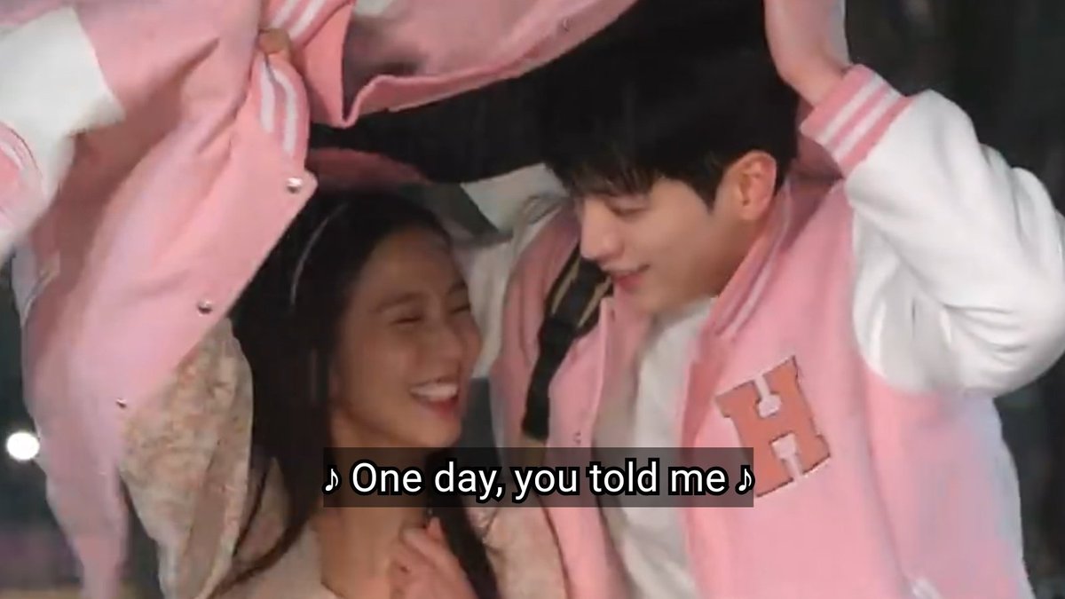 brainlessclownn's tweet photo. I don't why am I getting emotional seeing these two together the chemistry is crazy mann and the sweetness of Kang-joon is always enough to melt me one of the best kdrama to ever exist ngl😭🙏🏻
Jisso Kim never disappoints✨🙌🏻
#BoyfriendOnDemandOnNetflix 
#JISOO https://t.co/edQsvsN5OA