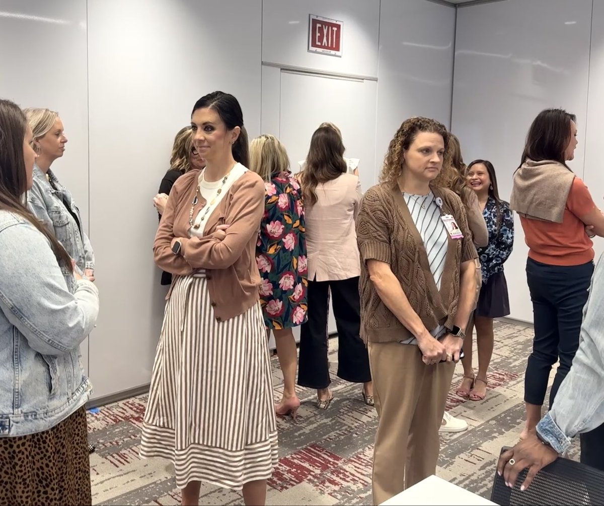 Regina Dumar tweet media