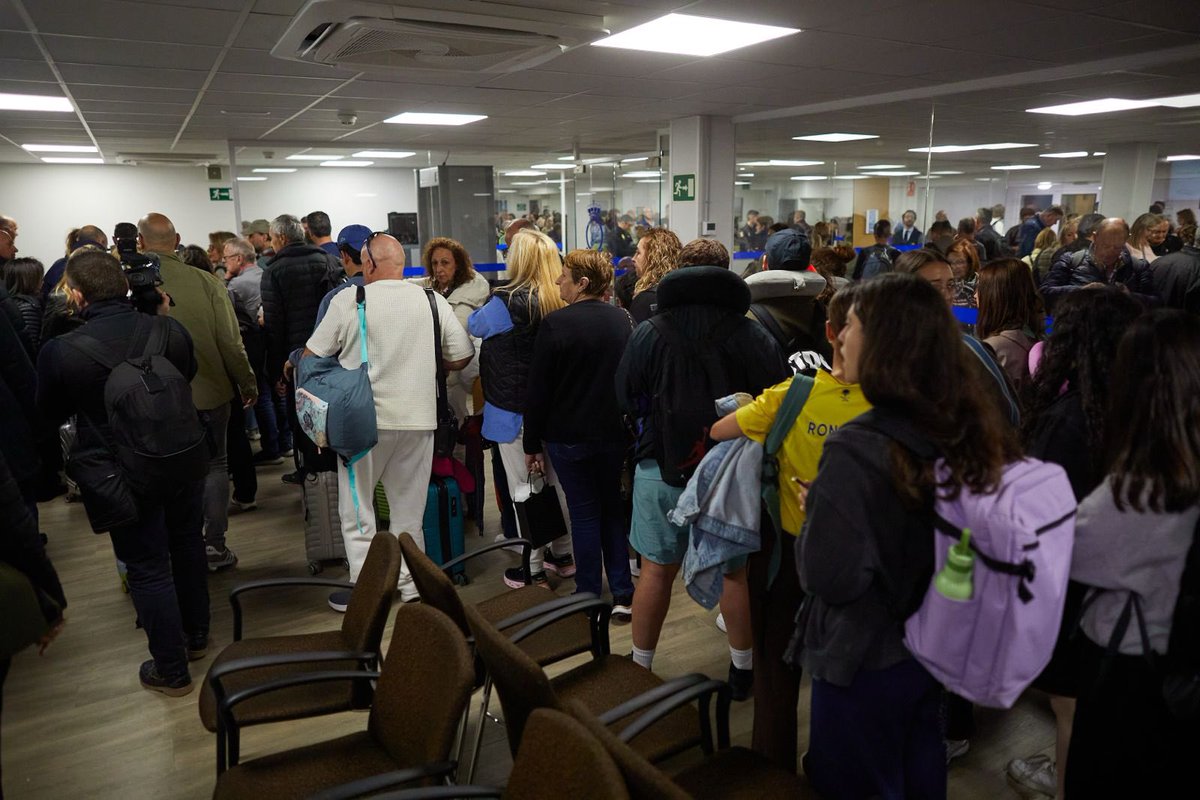 José Manuel Albares tweet media