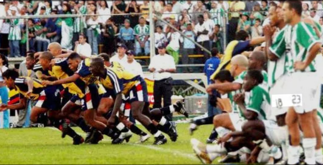 Luisa🃏 tweet media