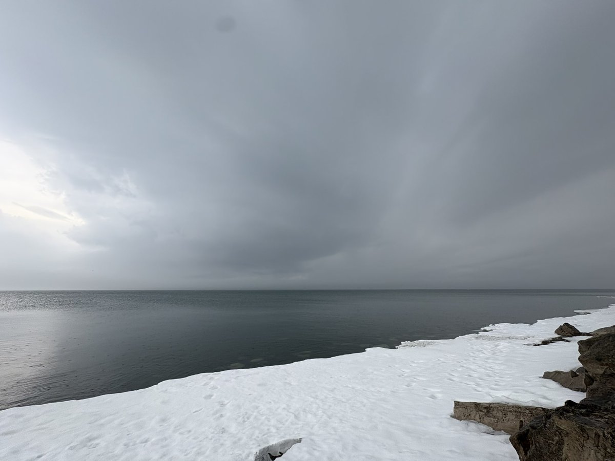 Peninsula Storm Chaser tweet media