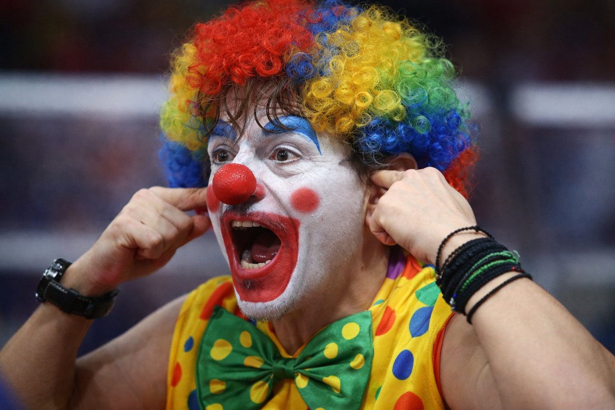 Κατέβηκε λάβαρο από το ΟΑΚΑ λέει.
#OlympiacosBC #paobc